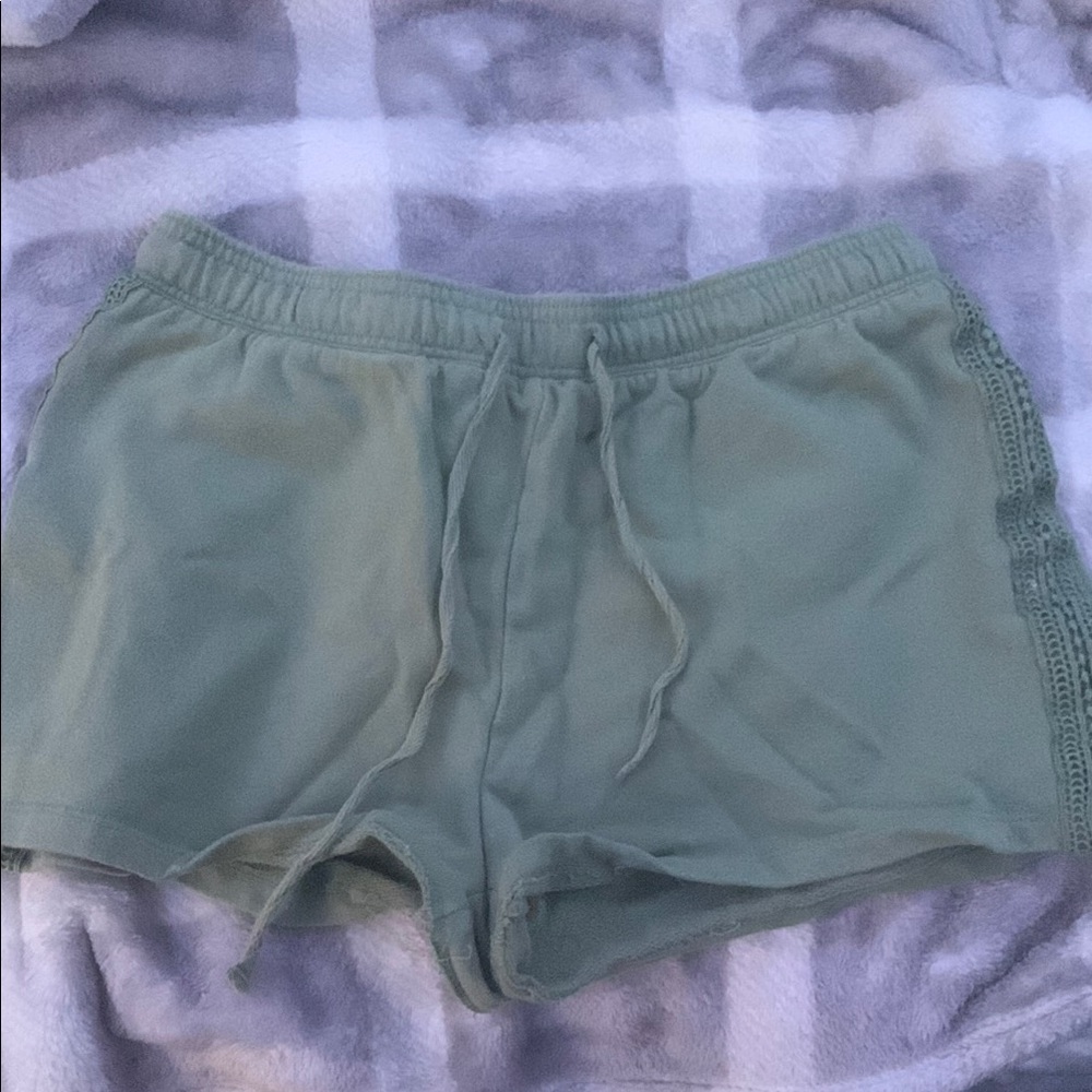 Women’s Small green relaxation shorts